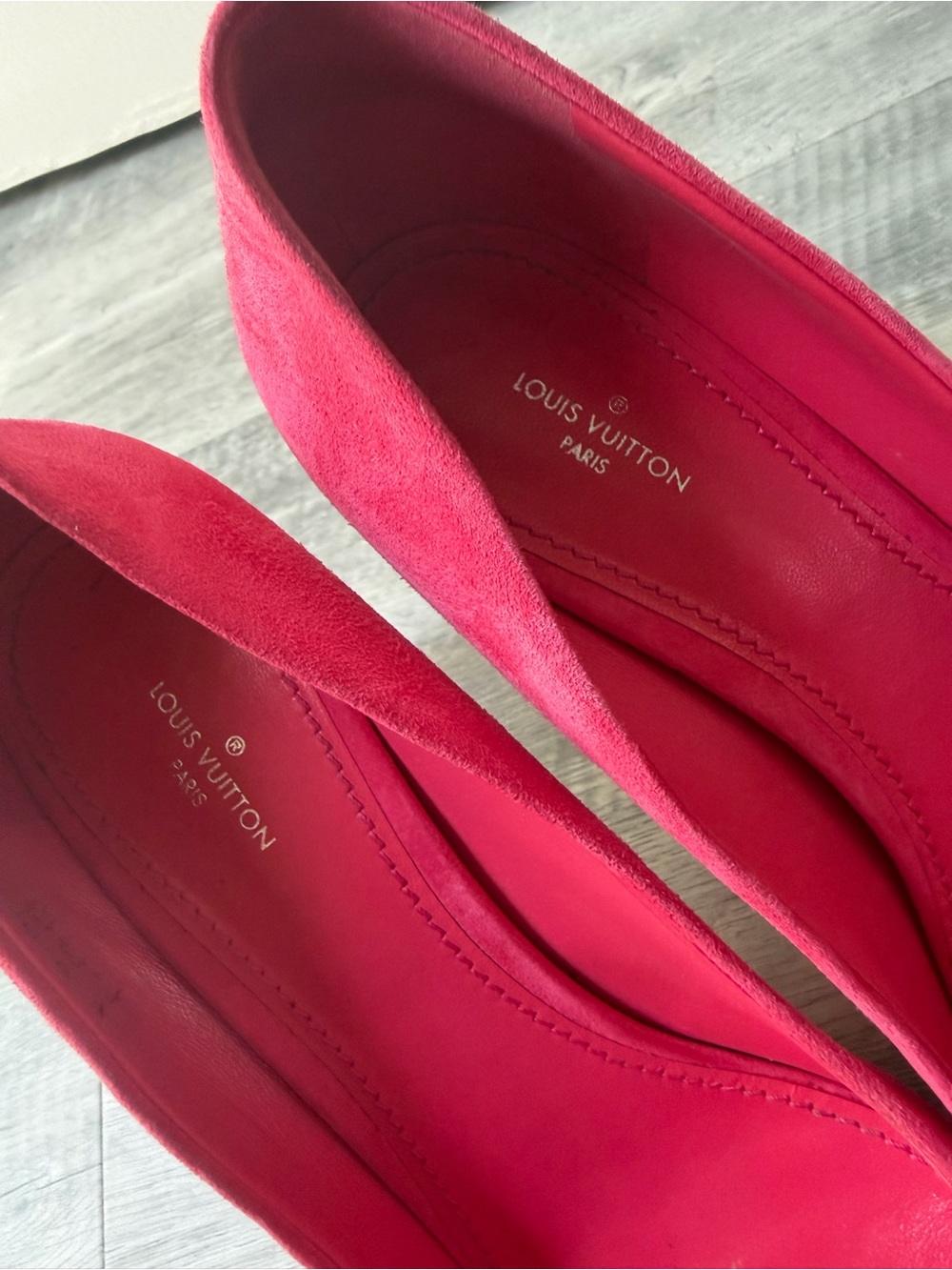 Louis Vuitton Pink Suede Pointed-Toe Heels with Crystal LV Emblem - Picture 12 of 14
